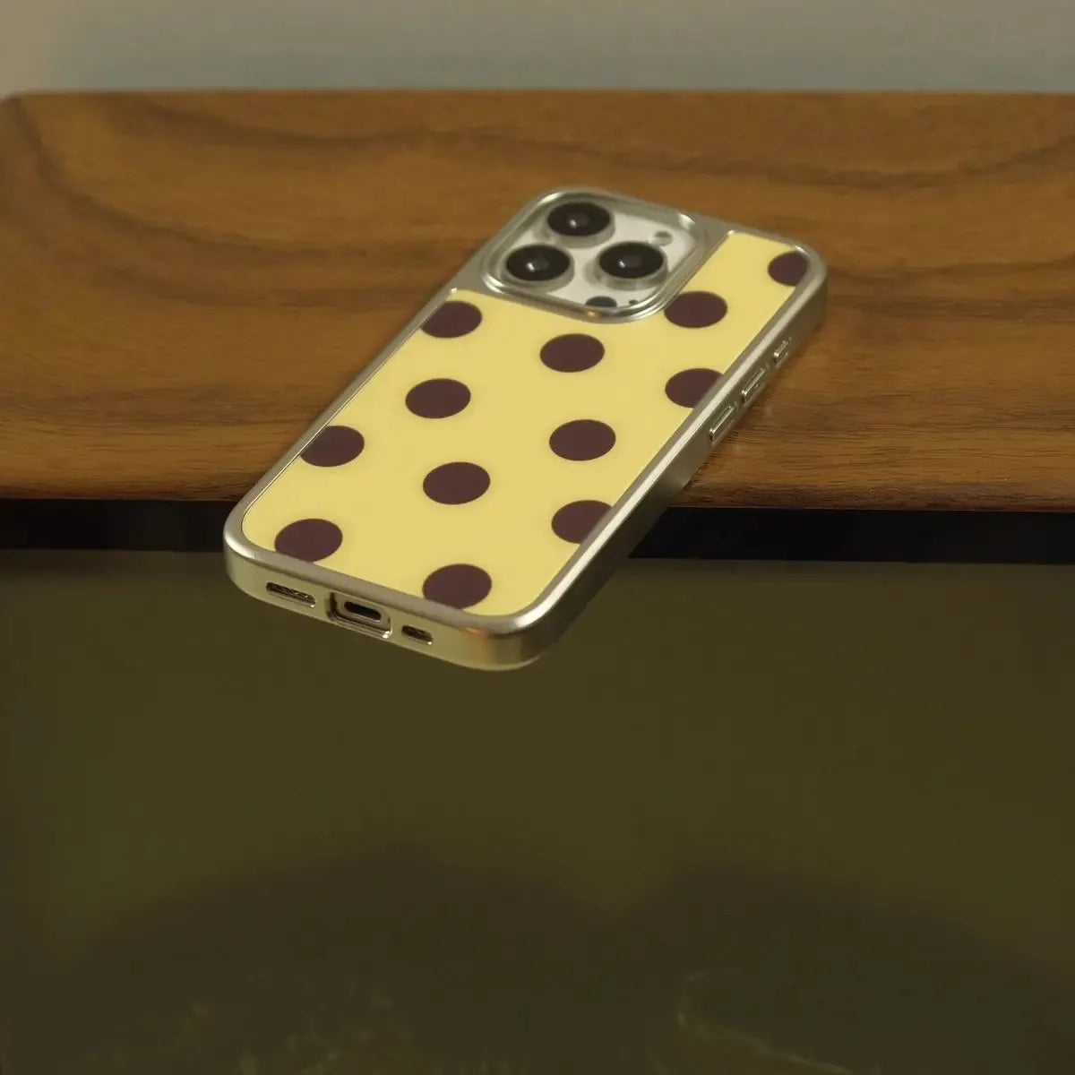Korean Ins Fashion Color Wave Point Case For iPhone Y2K Cover