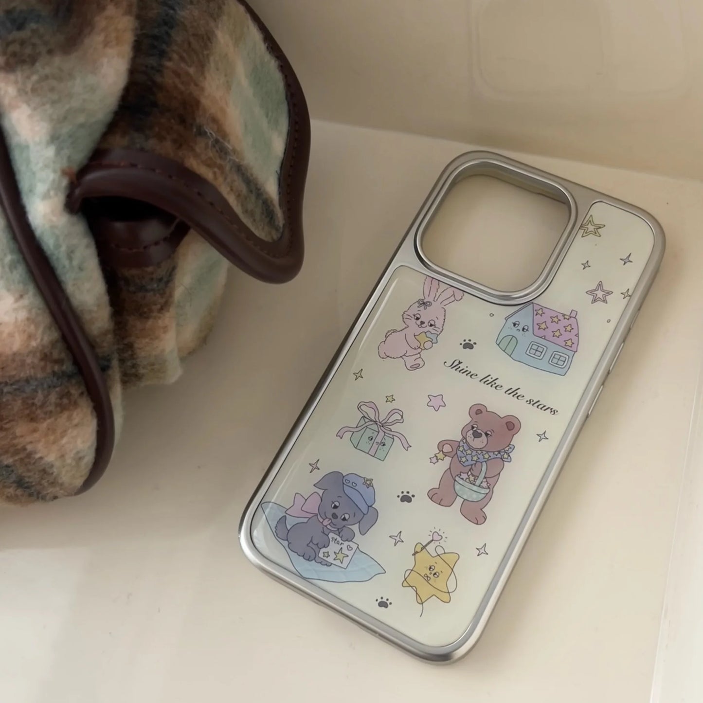 Cute Cartoon Graffiti Rabbit Little Bear House Gift Star Pattern Sliver Edge Protective Case