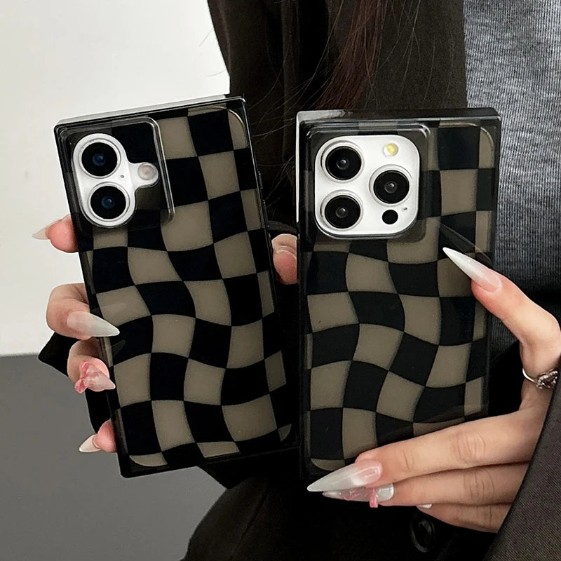 Rectangular Edge Black Twisted Chessboard Phone Case
