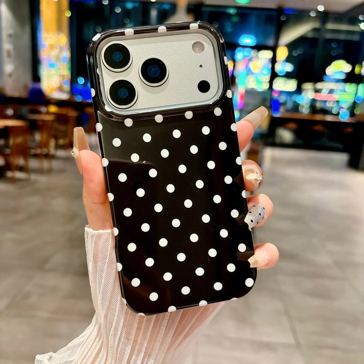 Korea Colorful Polka Dot Pattern Phone Case For iPhone Circular Wave Point Shockproof Bumper Cover