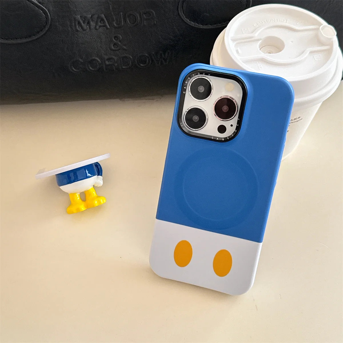 New Cartoon Mickey and Minnie Bottom Stand Phone Case For iPhone