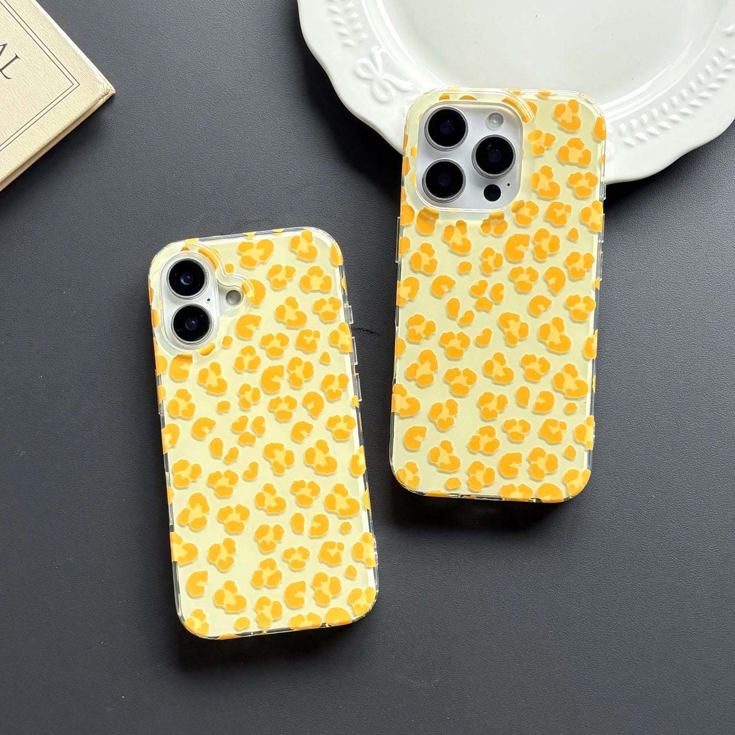 Simple Fashion Yellow Leopard Print Color Block Pattern Glossy Protective Phone Case
