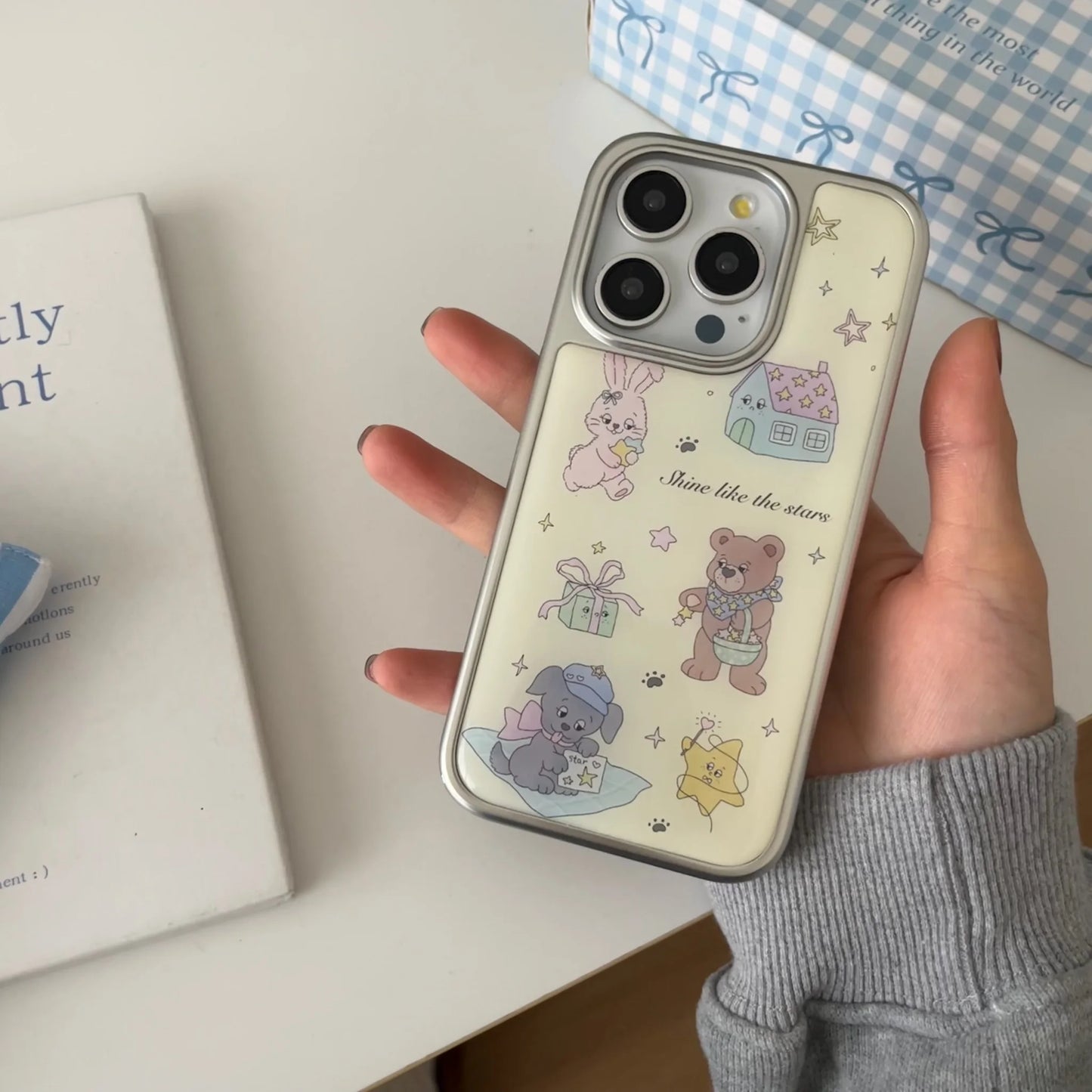Cute Cartoon Graffiti Rabbit Little Bear House Gift Star Pattern Sliver Edge Protective Case