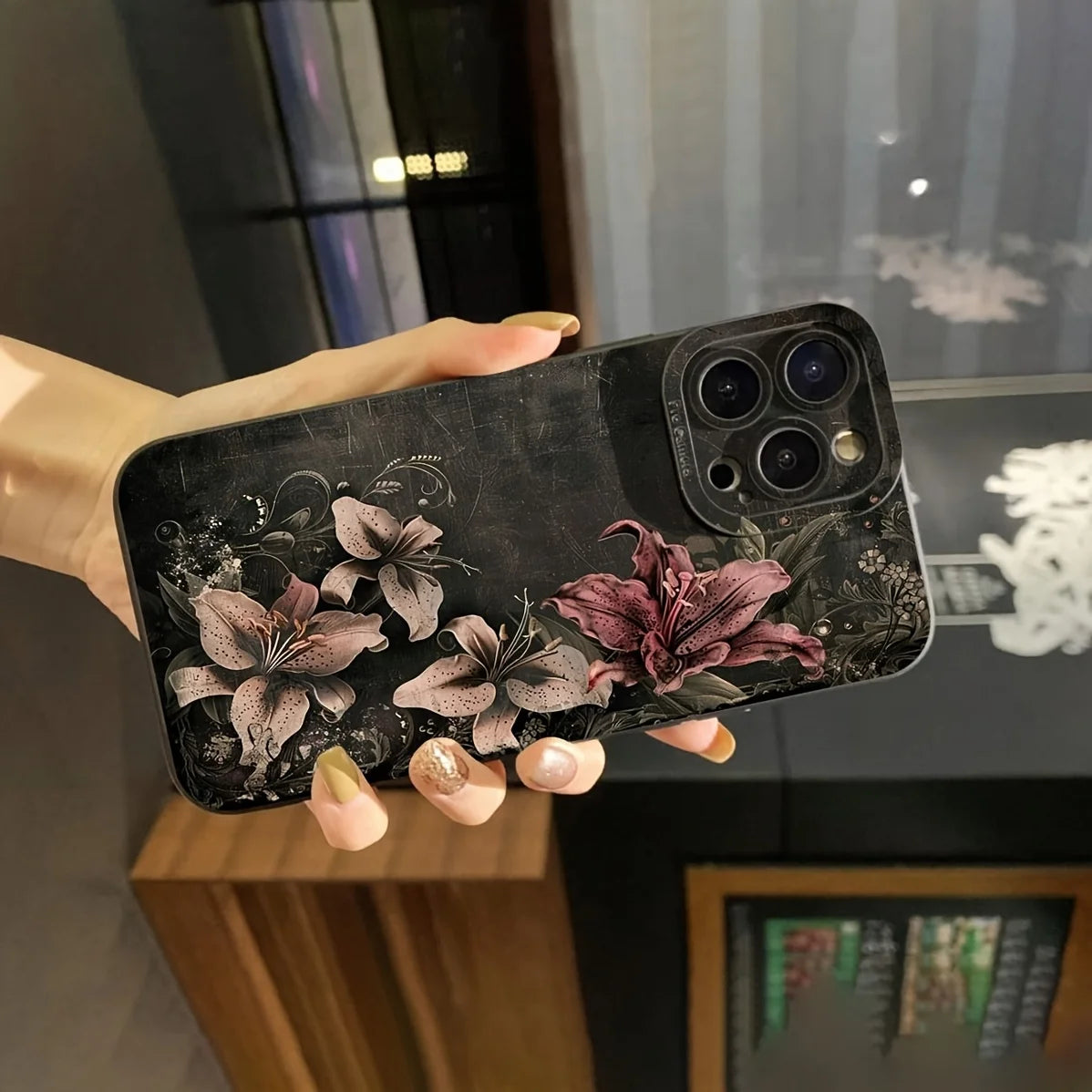 Classic Luxury Phone Case Comfortable For All Kinds Of iPhone