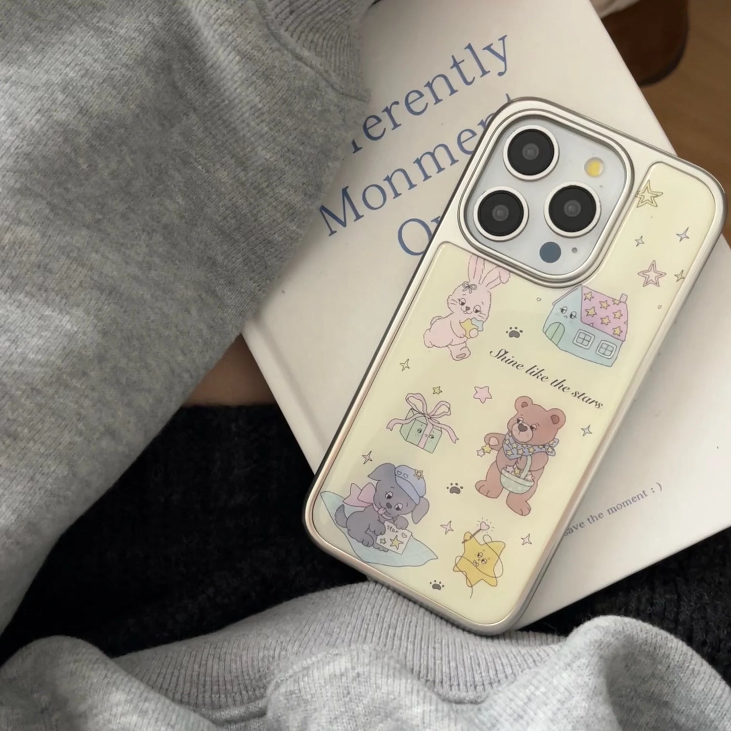 Cute Cartoon Graffiti Rabbit Little Bear House Gift Star Pattern Sliver Edge Protective Case