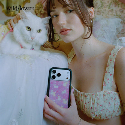Wildflower Personality Claire Drake Phone Case For iPhone